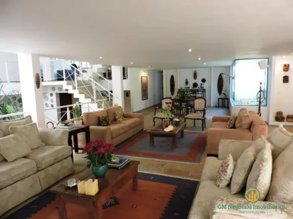 Imagem Casa com 4 suites em 5 mil m²! Lazer e privacidade! Energia solar!