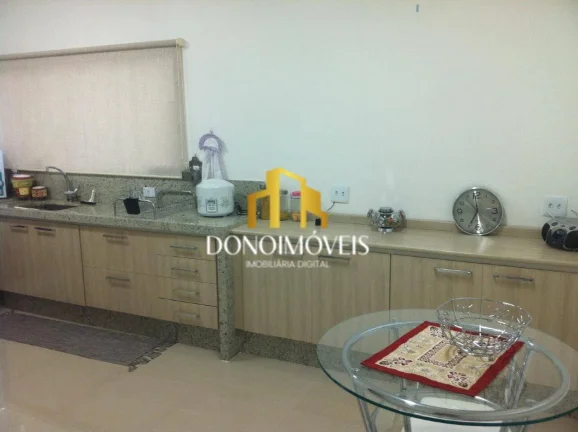 Imagem Casa à Venda no Santa Terezinha SBC | 3 Dorms (1 Suíte) | 4 Vagas |
