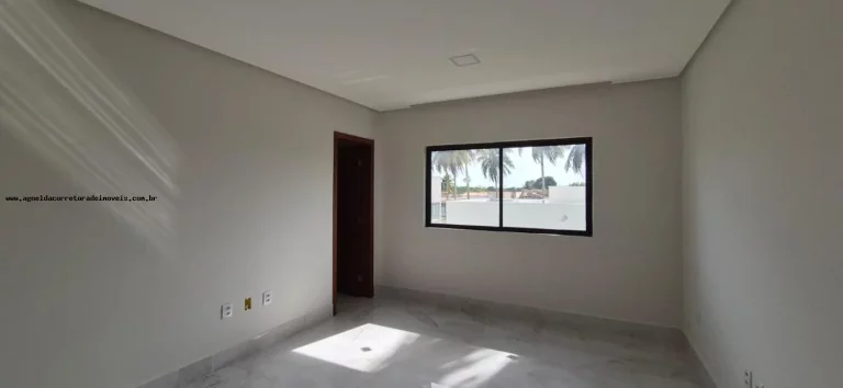 Imagem Casa em Condomínio para Venda em Parnamirim, Cajupiranga, 5 dormitórios, 3 suítes, 4 banheiros, 4 vagas