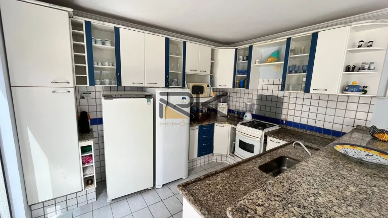 Imagem Cobertura Duplex TENÓRIO em Ubatuba-SP com 3 suítes,varanda gourmet com churrasqueira e piscina privativa,2 vagas de garagem