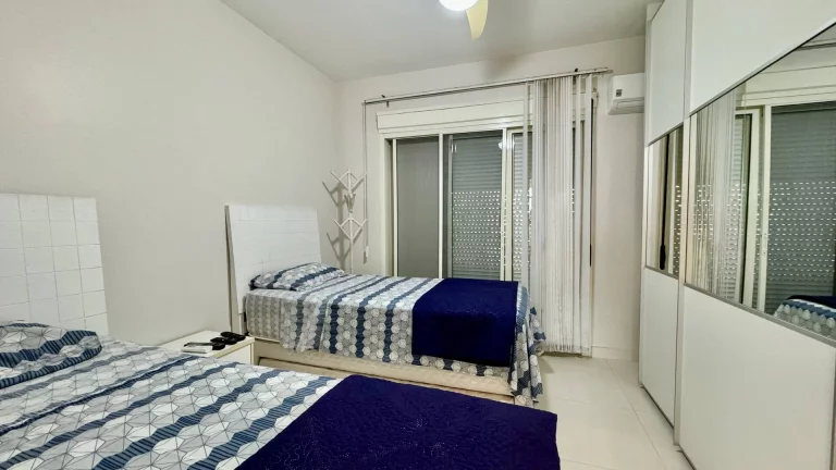 Imagem Apartamento com 3 dormitórios à venda, 181 m por R$ 4.700.000,00 - Riviera