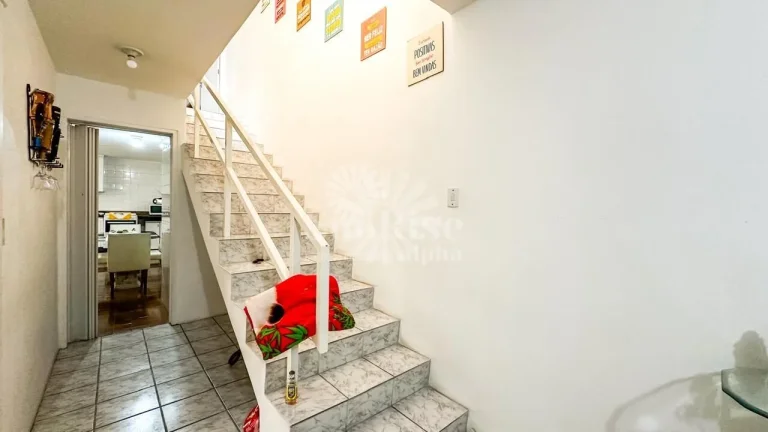 Imagem Casa à Venda - 180 m² AC - 125 m² Terreno - 3 quartos R$650.000 - R. Jacaratinga Campo Limpo
