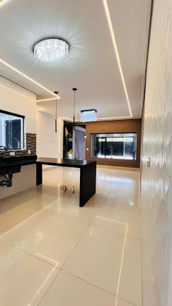 Imagem Ótima casa com três dormitórios Vila Caiçara - Praia Grande