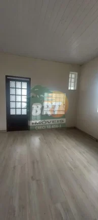 Imagem Casa para Venda em Mairinque, Vila Sorocabana, 2 dormitórios, 1 banheiro, 2 vagas