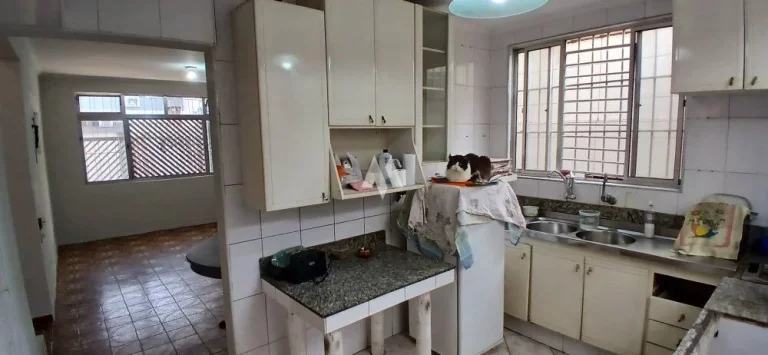 Imagem Casa á venda 3 dormitórios 1 suíte - Sobrado isolado e quintal - R$ 795.000