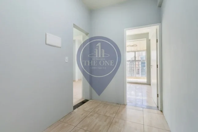Imagem Excelente Oportunidade: Conjunto Comercial à Venda em São Paulo-SP, Bairro República - 1 Sala, 1 Banheiro, 36m² de Área