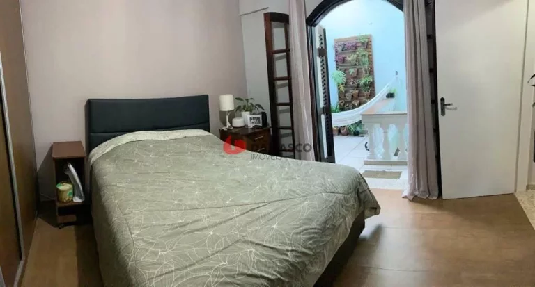 Imagem Sobrado à venda 3 Quartos, 2 Vagas, Barcelona, São Caetano do Sul - SP