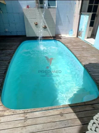 Imagem Casa de Alto Padrão em Lauro de Freitas,,com 5 Suites, piscina, Jardim,4 Vagas de Garagem