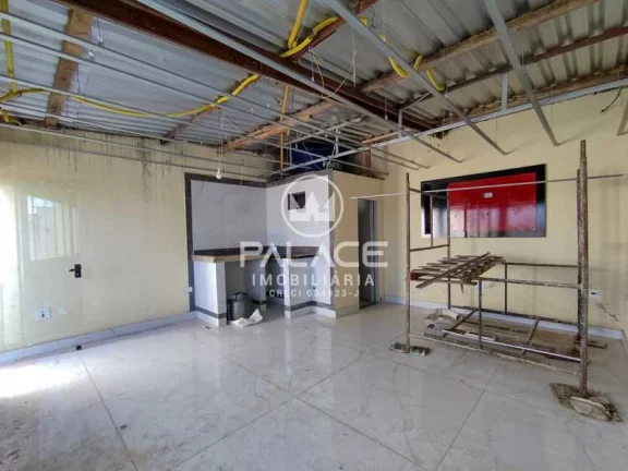 Imagem Excelente barracão comercial localizado em avenida com alto fluxo de pedestres e veículos. Está s...