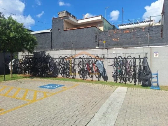 Imagem Apartamento, 2 dormitórios, 1 banheiro, sem sacada. Venda com porteira fechada, incluindo todos os ...