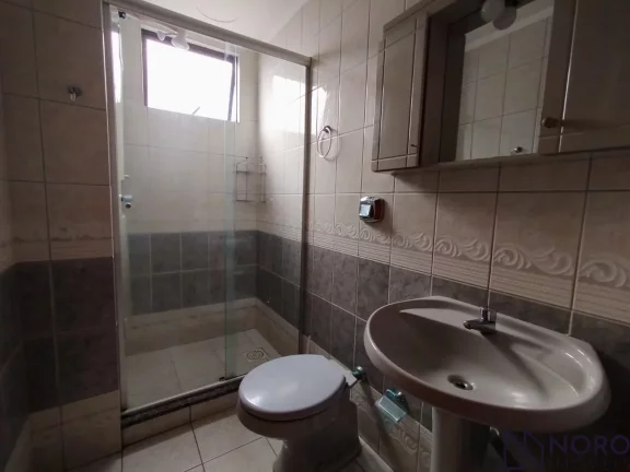 Imagem Apartamento 02 dormitórios living com sacada e garagem Bairro Fátima Santa Maria