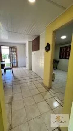 Imagem Casa Ampla com Potencial de Valorização em Jaguaruna