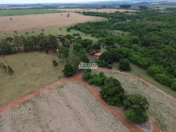 Imagem Fazenda à venda proximo ao Jockey Clube de 14,5 Alqueires com aproveitamento de 10 Alqueires em Uberaba saida para a Cidade de Campo Florido.