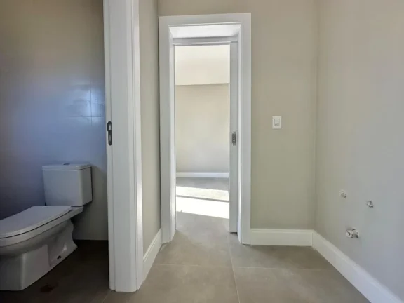 Imagem Casa em Condominio 4 Dormitórios - Bairro xangri-la