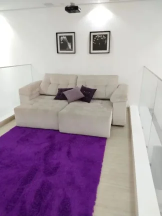 Imagem Casa em Condomínio de Luxo à Venda em Sorocaba-SP: 3 quartos, 3 suítes, 3 salas, 5 banheiros, 4 vagas e 220m² de área.