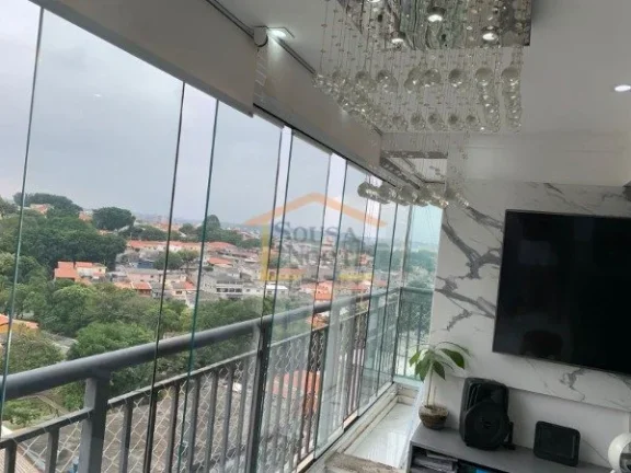 Imagem Apartamento de 45 m², com 2 dormitórios, varanda integrada com vista livre. Possui móveis planeja...