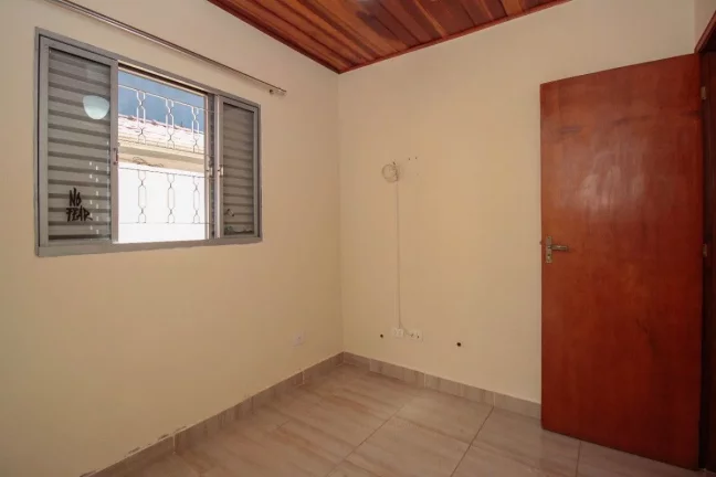 Imagem Casa com 2 dormitórios ( quartos) Butantã ( Rio Pequeno), Cozinha e Área de Serviço espaçosas, 1 vaga de garagem