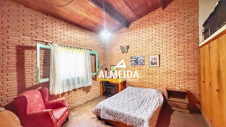 Imagem Casa com 4 dormitórios à venda, 298 m² por R$ 1.300.000,00 - Jardim Claret - Rio Claro/SP