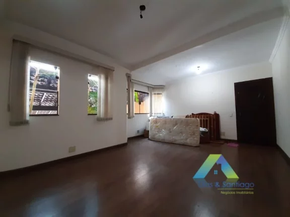 Imagem SANTO ANDRÉ LINDO SOBRADO 236 metros, 3 suítes, 3 vagas, espaço gourmet, edícula ótima localização e valor !!