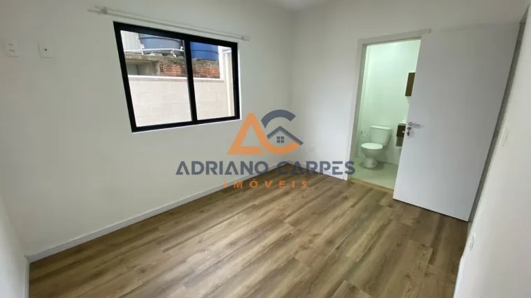 Imagem Apartamento pronto para morar no térreo com 2 dormitórios sendo 1 suíte em Gravatá- Navegantes a venda com Adriano Carpes Imóveis