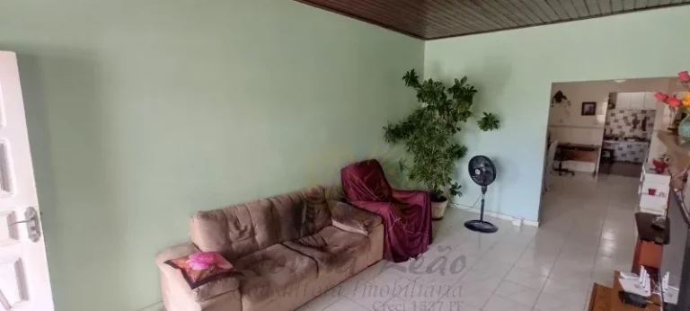 Imagem Casa TÉRREA com Piscina em via Pública à venda na Aruana, Aracaju/SE.