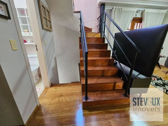 Imagem Casa em condomínio fechado próxima ao metrô Santa Cruz