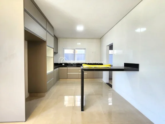 Imagem Casa térrea no condomínio no Condomínio Royal Garden, de 3 suítes à venda, Parque Brasil 500 - ...