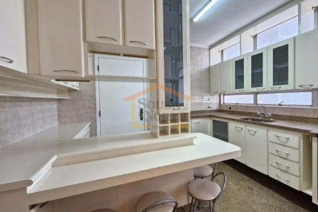 Imagem Apartamento com 125m², distribuído em 3 dormitórios, sendo 1 suíte, 3 banheiros no total. Possui...