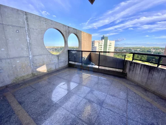 Apartamento Alto Padrão, 5 Suítes, 2 Terraços, no Centro de Foz do Iguaçu!