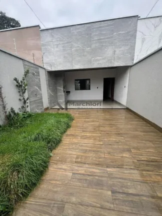 Casa para Venda em Trindade, Setor Maysa, 2 dormitórios, 1 suíte, 2 banheiros, 2 vagas