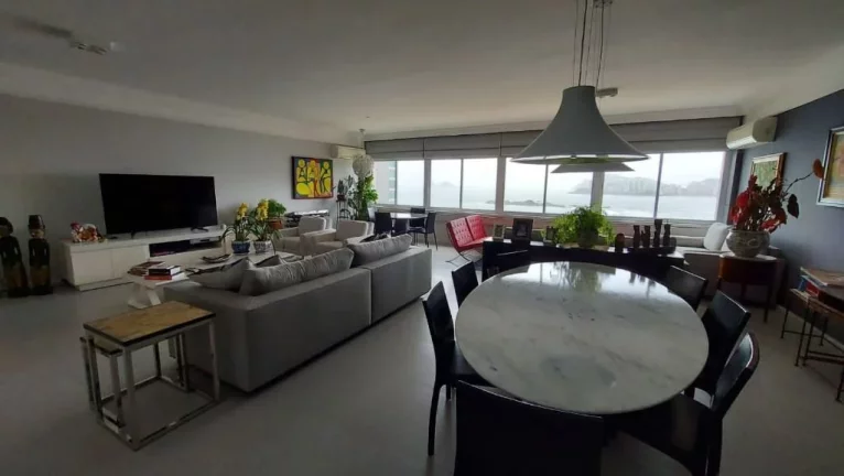 Imagem PITANGUEIRAS - FRENTE TOTAL AO MAR C/ MARAVILHOSA VISTA DA PRAIA DE PITANGUEIRAS E ASTÚRIAS, REFORMADO E DECORADO, 280 M² ÚTEIS, 02 VAGAS DE GARAGEM