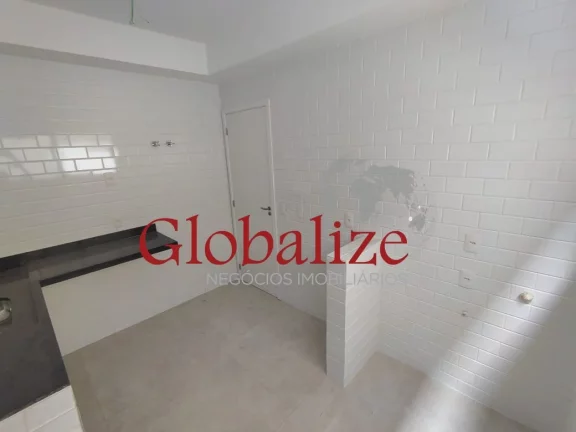 Imagem Casa com 3 dormitórios no Gonzaga em Santos por R$ 750.000,00, churrasqueira , 01 suíte e 01 vaga de garagem
