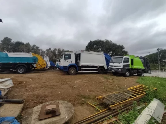 Imagem Terreno à venda, 300 m² por R$ 360.000,00 - Jardim Realce - Suzano/SP