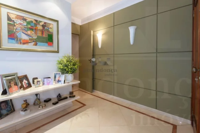 Imagem Apartamento à venda na Av Higienópolis com 04 quartos( 02 suites )e 03 vagas, 302m2