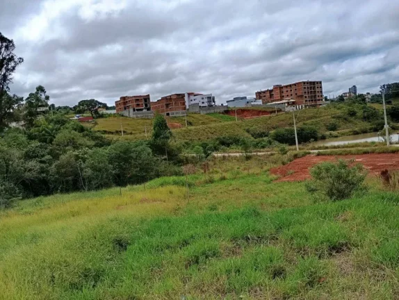 Imagem Lote à Venda no Residencial Imperial - Barbacena!