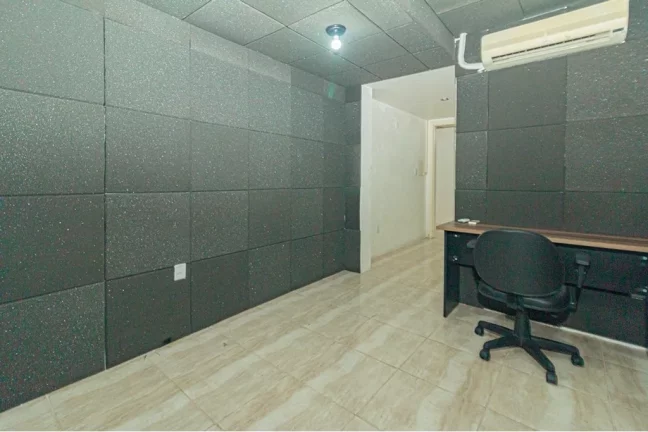 Imagem SDODO 60 Sala 610221045-32 - Sala à venda no bairro Santana - Porto Alegre/RS