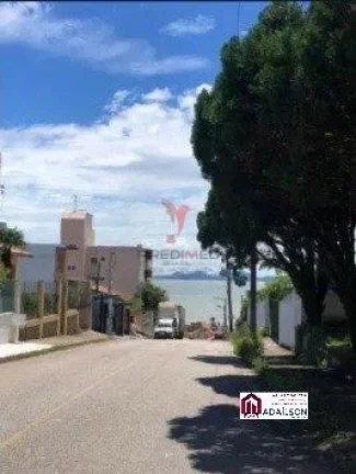 Imagem Sobrados para venda com 101m2 quadrados 3 quartos suíte em Serraria São José - FPOLIS-SC