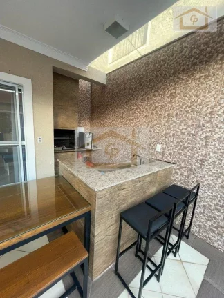 Imagem Casa moderna e charmosa! 3 suítes, 2 vagas *Piscina e escritório