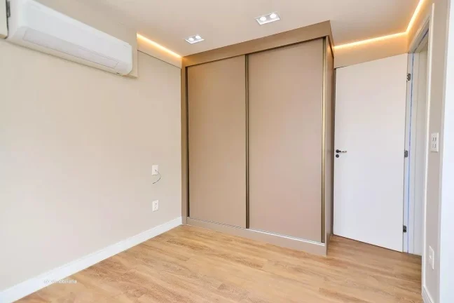 Imagem Localizado na charmosa região da Savassi, em Belo Horizonte, este apartamento é uma excelente esco...