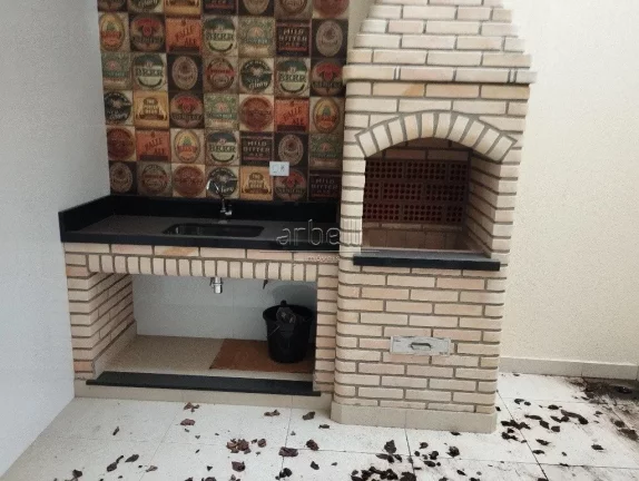 Imagem Sobrado com 170 metros quadrados, 3 dormitórios sendo os três suítes, sendo uma com varanda, ampl...