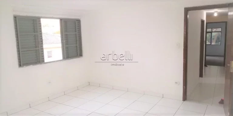 Imagem Sobrado com 130 metros quadrados, 3 dormitórios sendo 1 suíte, ampla sala, 2 banheiros, copa cozin...