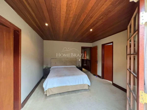 Imagem Casa de condomínio para alugar, com 4 quartos, 250m2