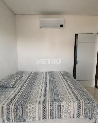 Imagem Casa com 3 suítes, master com closet e hidromassagem, Piscina, Área gourmet