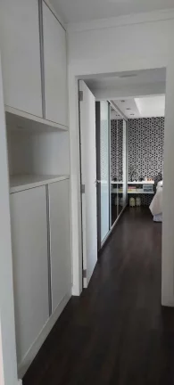 Imagem Apartamento com 3 dormitórios sendo 1 suíte e 1 vagas de garagem no Centro de Itajaí/SC