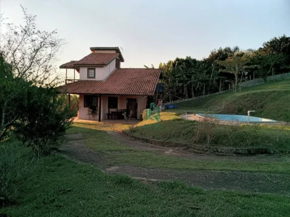 Imagem Chácara com 2 dormitórios à venda, 1870 m² por R$ 580.000,00 - Estância Santa Maria do Laranjal - Atibaia/SP