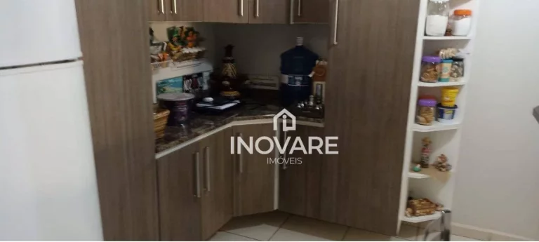 Imagem Casa com 2 dormitórios à venda, 132 m² por R$ 330.000,00 - Setor São João - Itumbiara/GO