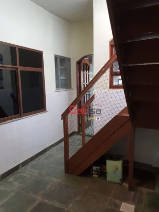 Imagem Casa com 4 dormitórios à venda, 300 m² por R$ 1.300.000,00 - São Cristóvão - Cabo Frio/RJ