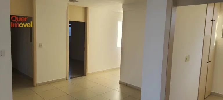Imagem Magnífico apartamento à venda no coração de Ribeirão Preto-SP, Centro. 3 quartos, 1 suíte, 2 salas, 2 banheiros, 1 vaga. 216m². Quer Imóvel Negócios Imobiliários.