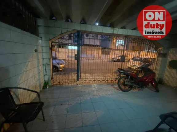 Imagem Casa com 2 dormitórios em Santos