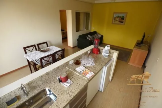 Imagem Casa com 4 dormitórios à venda, 183 m² por R$ 550.000,00 - Jair Rodrigues Pinheiro - Campos do Jordão/SP